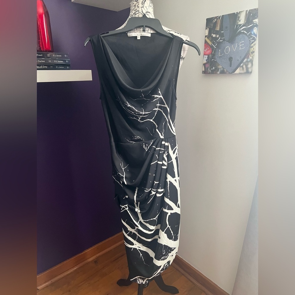7 for $30 Rachel Roy Scoop Neck Sleeveless Dress